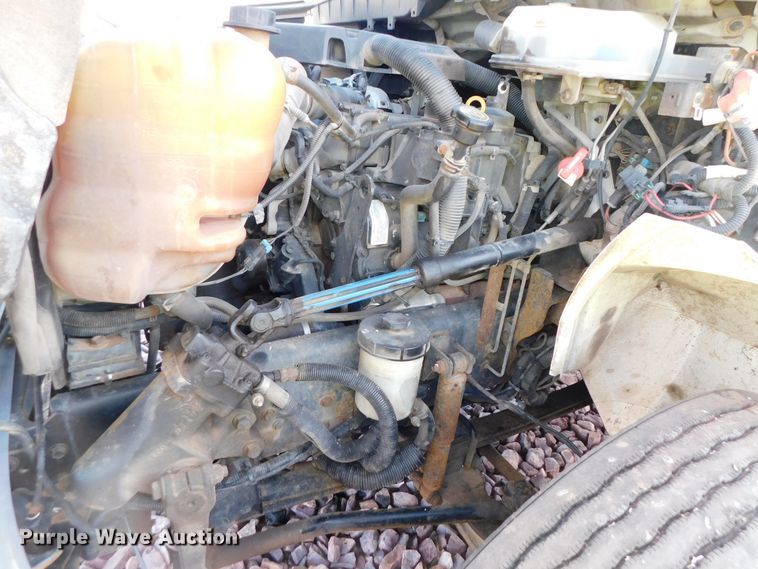 image for item DJ5853 2013 International DuraStar 4300M7  box truck