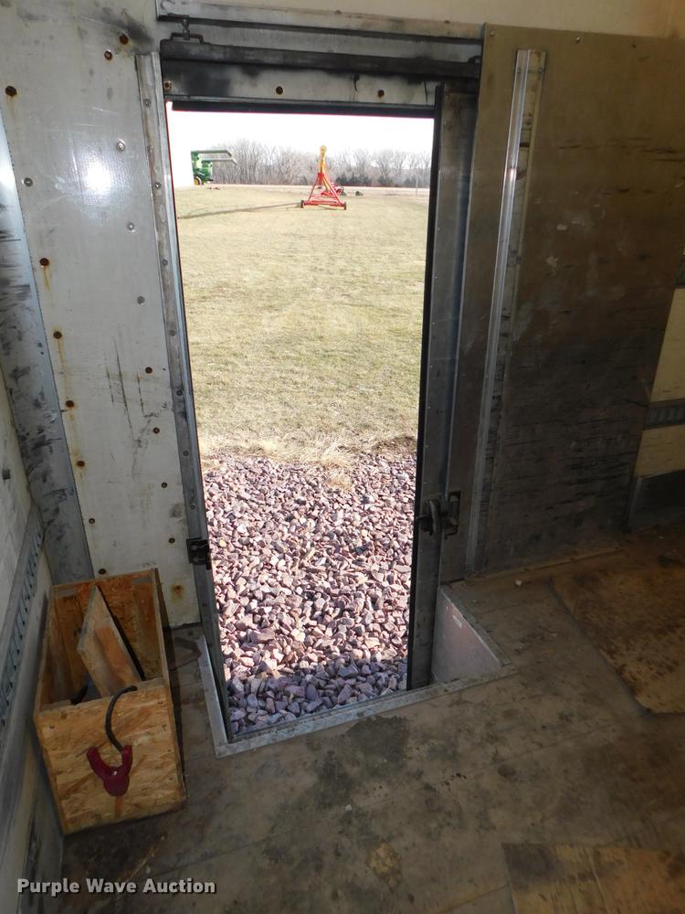 image for item DJ5853 2013 International DuraStar 4300M7  box truck