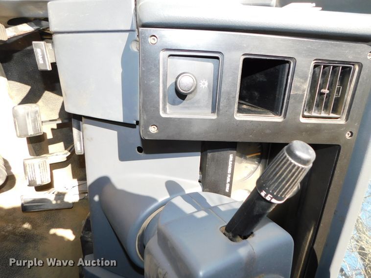 image for item DJ5856 1992 Dodge Dakota Sport  pickup truck