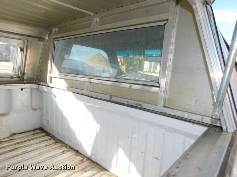 image for item DJ5856 1992 Dodge Dakota Sport  pickup truck