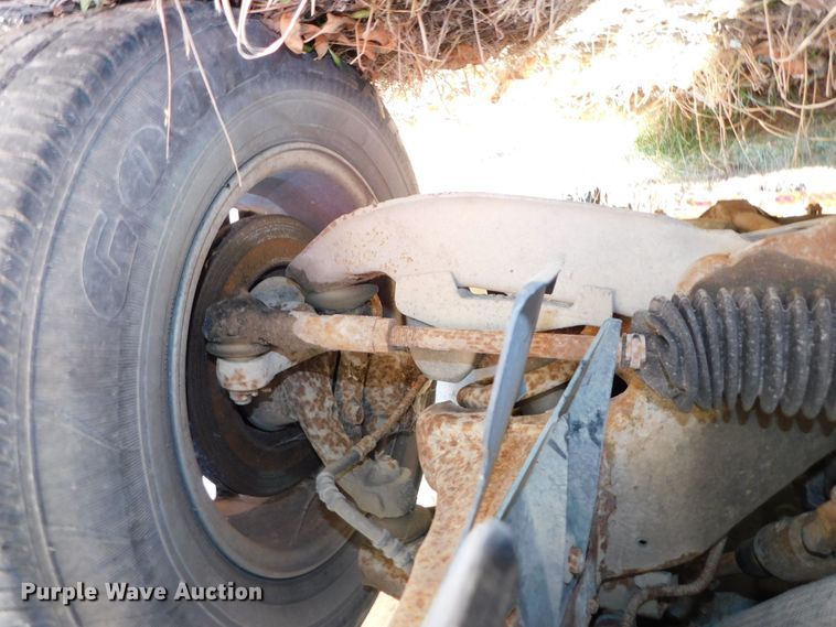 image for item DJ5856 1992 Dodge Dakota Sport  pickup truck