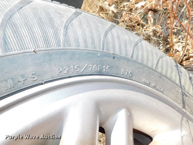 image for item DJ5856 1992 Dodge Dakota Sport  pickup truck