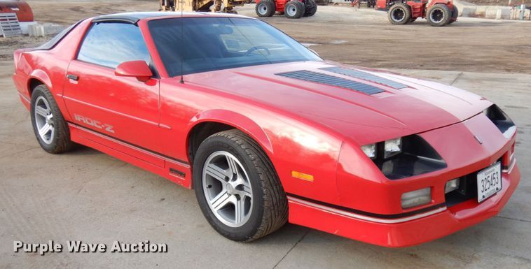 image for item DJ6063 1989 Chevrolet Camaro IROC-Z
