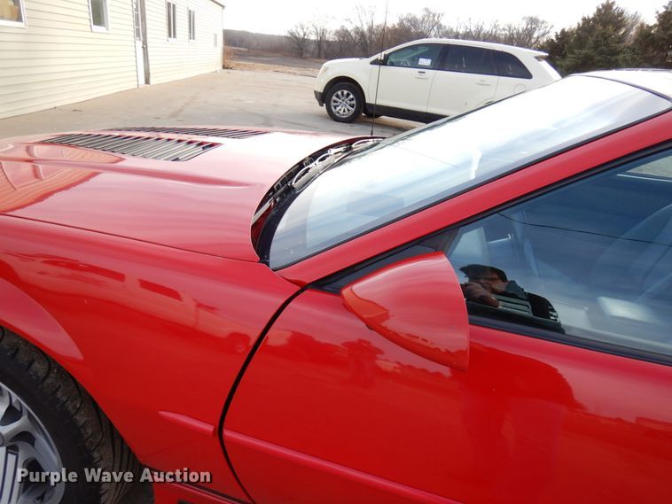 image for item DJ6063 1989 Chevrolet Camaro IROC-Z