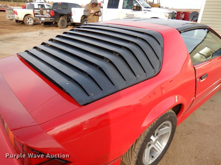 image for item DJ6063 1989 Chevrolet Camaro IROC-Z