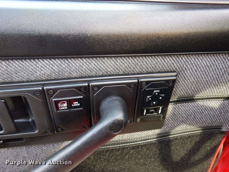 image for item DJ6063 1989 Chevrolet Camaro IROC-Z