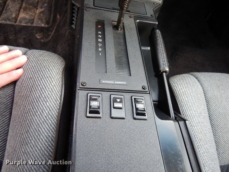 image for item DJ6063 1989 Chevrolet Camaro IROC-Z