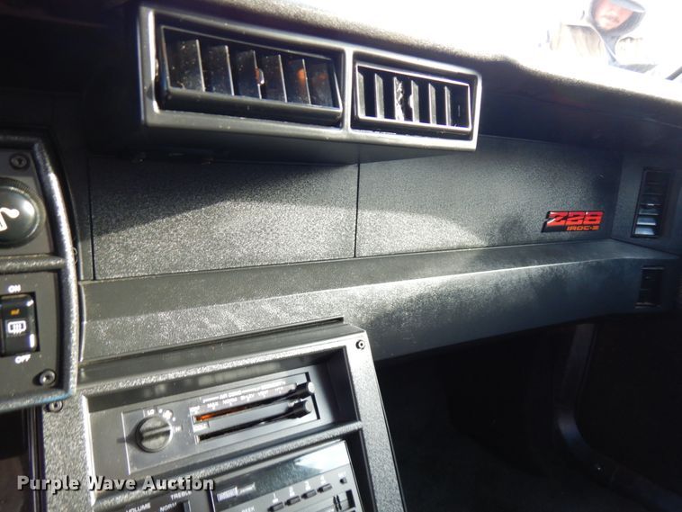 image for item DJ6063 1989 Chevrolet Camaro IROC-Z