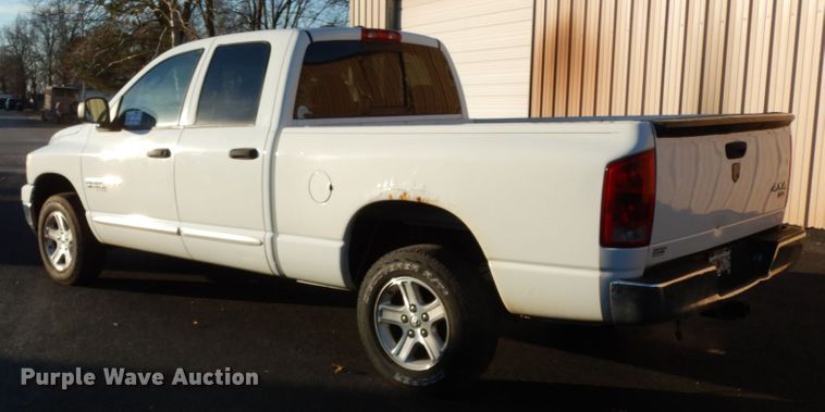 image for item DJ6739 2006 Dodge Ram 1500  Quad Cab pickup truck