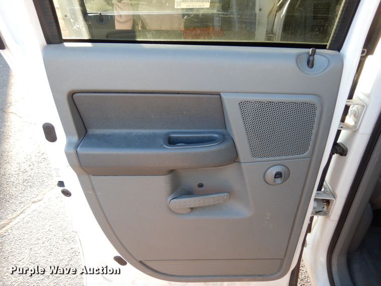 image for item DJ6739 2006 Dodge Ram 1500  Quad Cab pickup truck