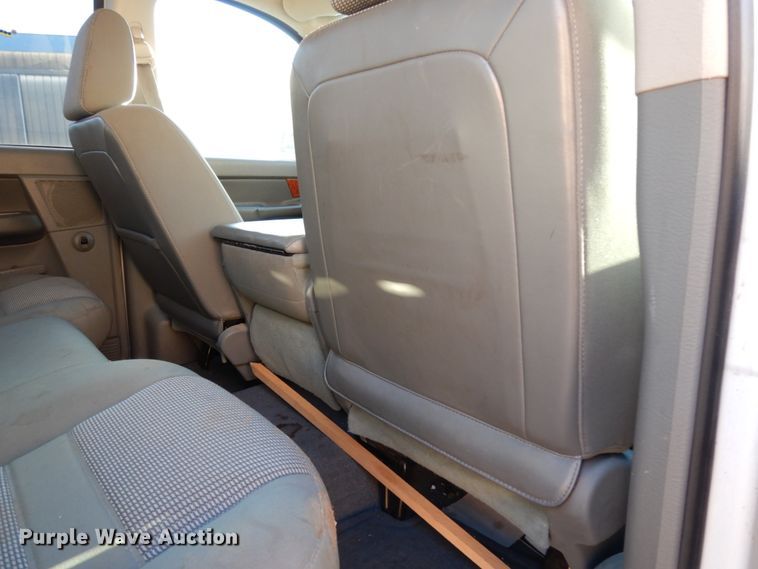 image for item DJ6739 2006 Dodge Ram 1500  Quad Cab pickup truck