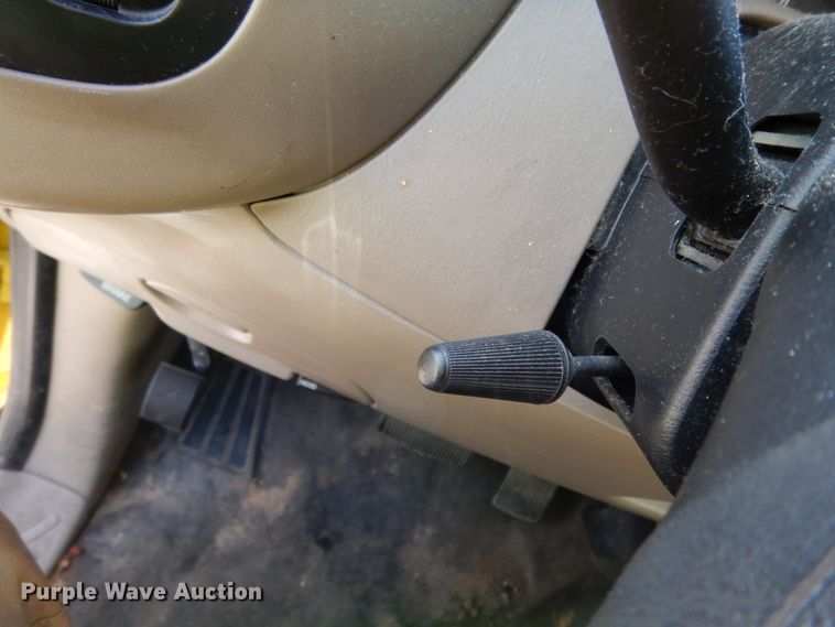 image for item DJ6742 2004 Ford F150  SuperCab pickup truck