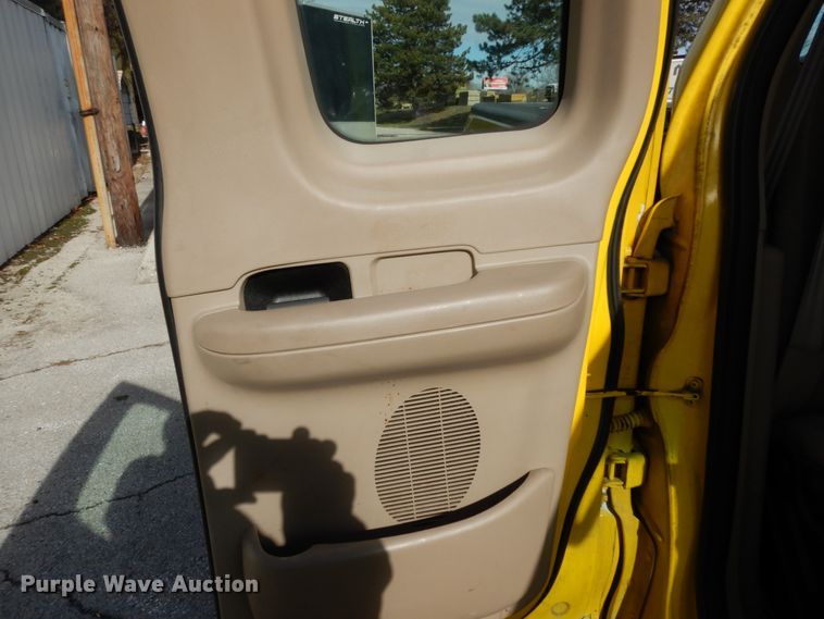 image for item DJ6742 2004 Ford F150  SuperCab pickup truck