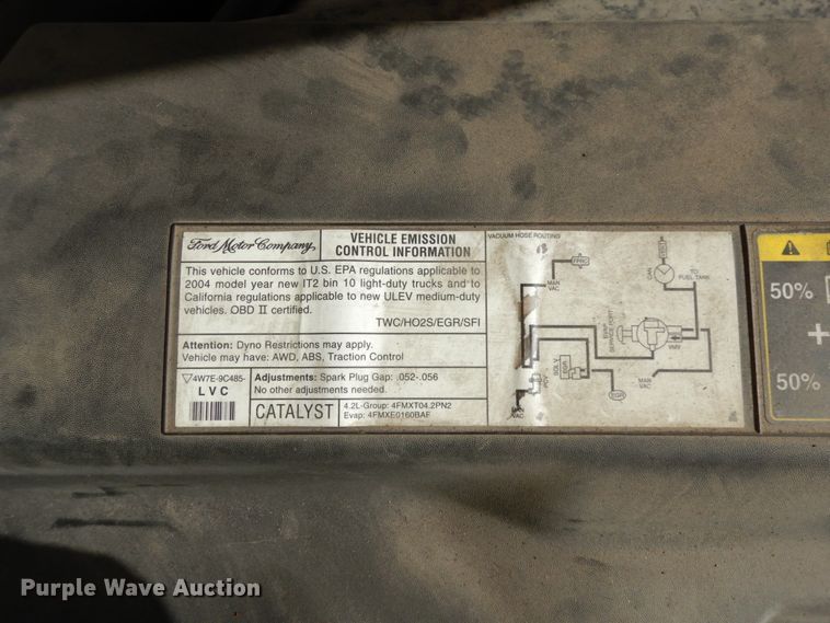 image for item DJ6742 2004 Ford F150  SuperCab pickup truck