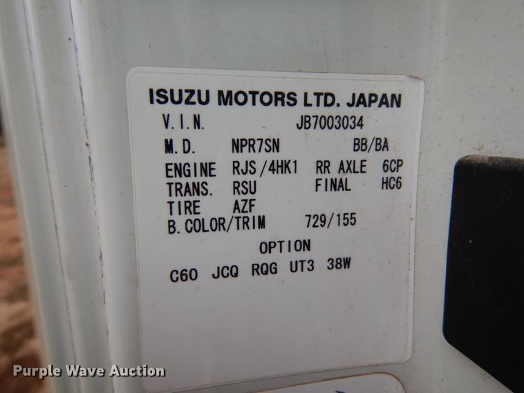 image for item DJ6743 2011 Isuzu NPR  box truck