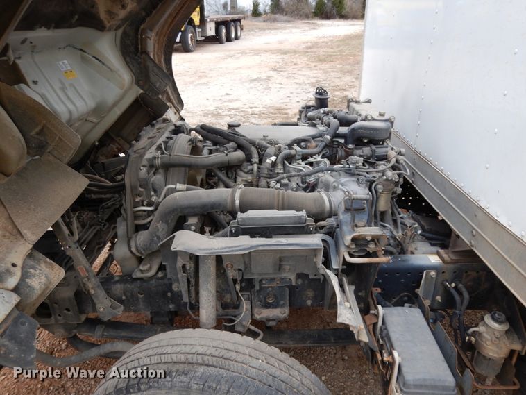 image for item DJ6743 2011 Isuzu NPR  box truck