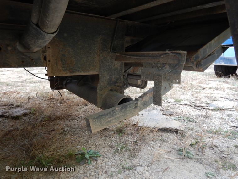 image for item DJ6743 2011 Isuzu NPR  box truck