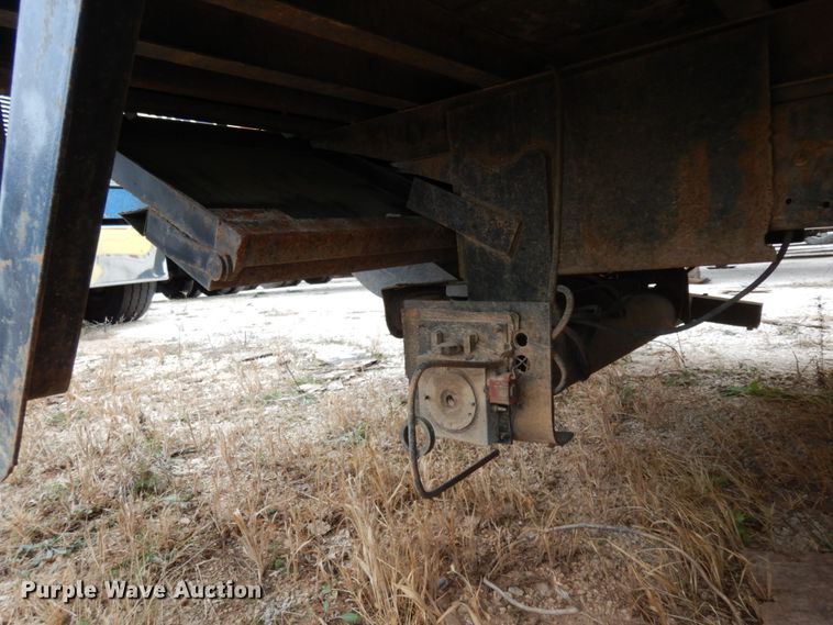 image for item DJ6743 2011 Isuzu NPR  box truck