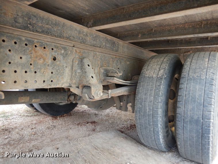 image for item DJ6743 2011 Isuzu NPR  box truck