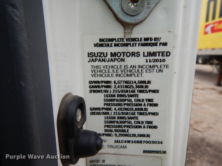 image for item DJ6743 2011 Isuzu NPR  box truck