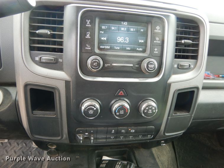 image for item DJ8081 2015 Dodge Ram 5500HD  Crew Cab flatbed truck