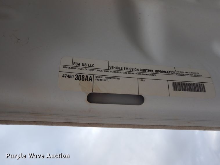 image for item DJ8081 2015 Dodge Ram 5500HD  Crew Cab flatbed truck