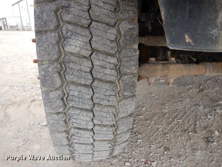 image for item DJ8081 2015 Dodge Ram 5500HD  Crew Cab flatbed truck