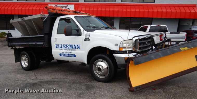 image for item DJ8123 2003 Ford F550 Super Duty  dump truck