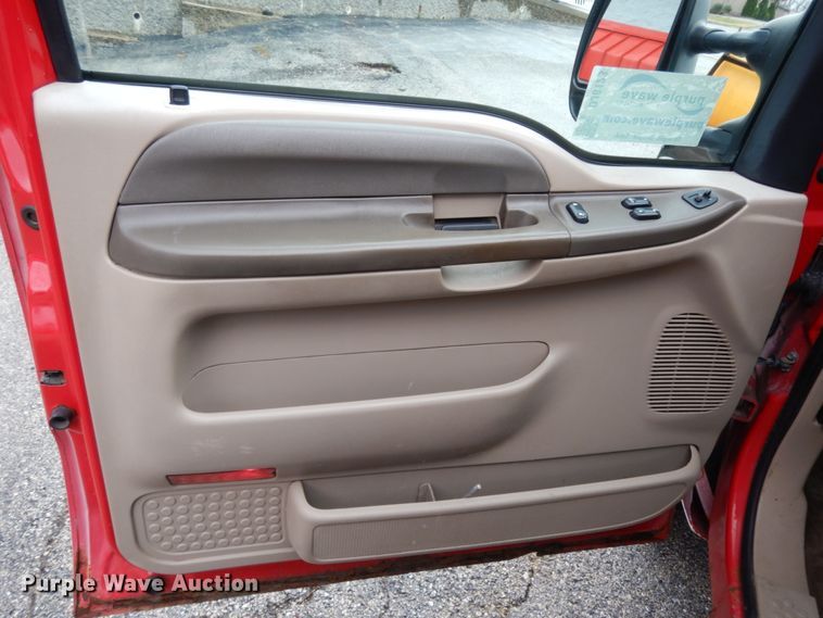 image for item DJ8123 2003 Ford F550 Super Duty  dump truck