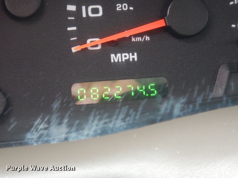 image for item DJ8123 2003 Ford F550 Super Duty  dump truck