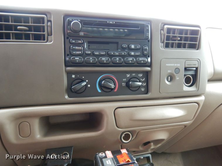 image for item DJ8123 2003 Ford F550 Super Duty  dump truck