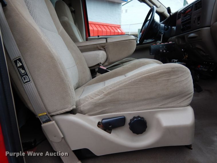 image for item DJ8123 2003 Ford F550 Super Duty  dump truck