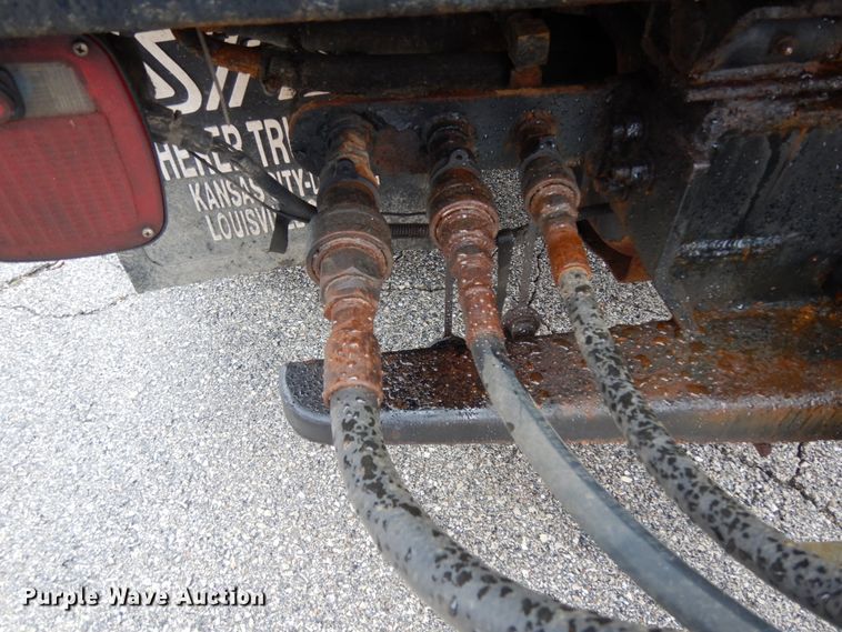 image for item DJ8123 2003 Ford F550 Super Duty  dump truck