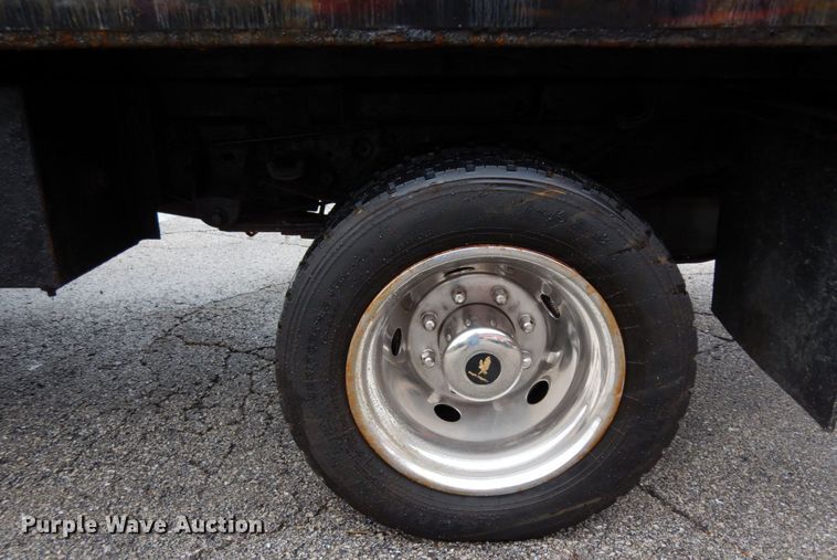 image for item DJ8123 2003 Ford F550 Super Duty  dump truck