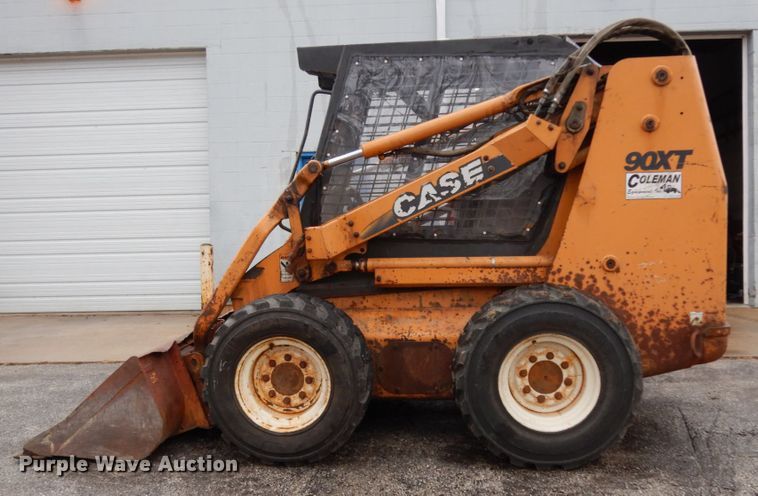 image for item DJ8124 Case 90XT  skid steer loader