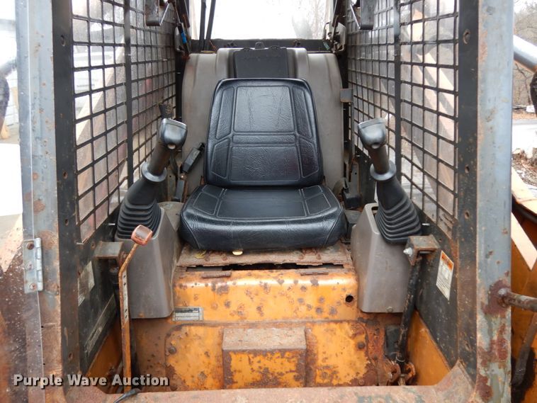 image for item DJ8124 Case 90XT  skid steer loader