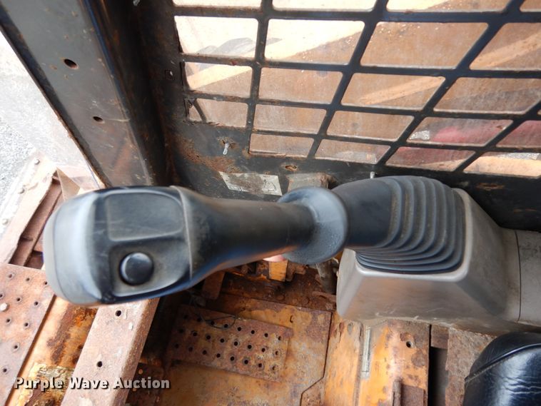 image for item DJ8124 Case 90XT  skid steer loader