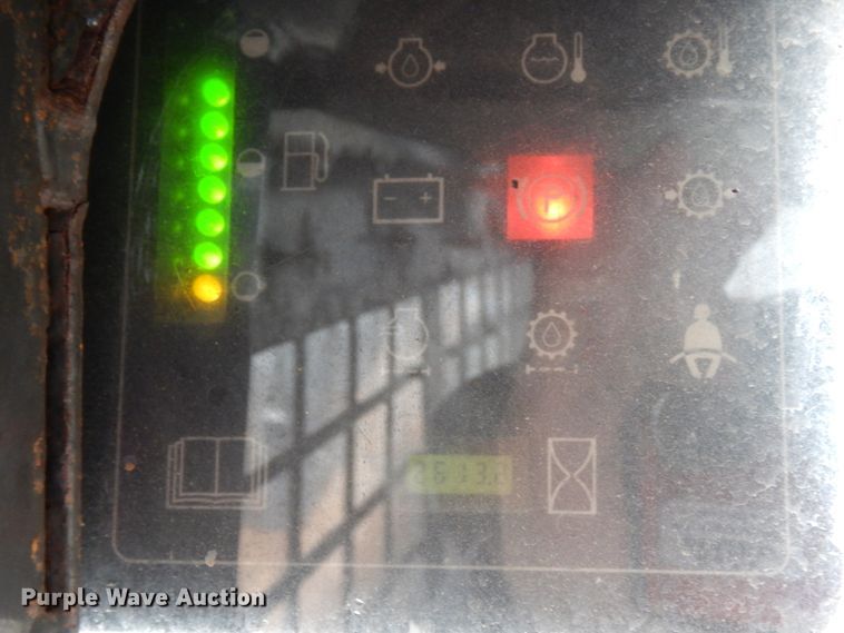 image for item DJ8124 Case 90XT  skid steer loader