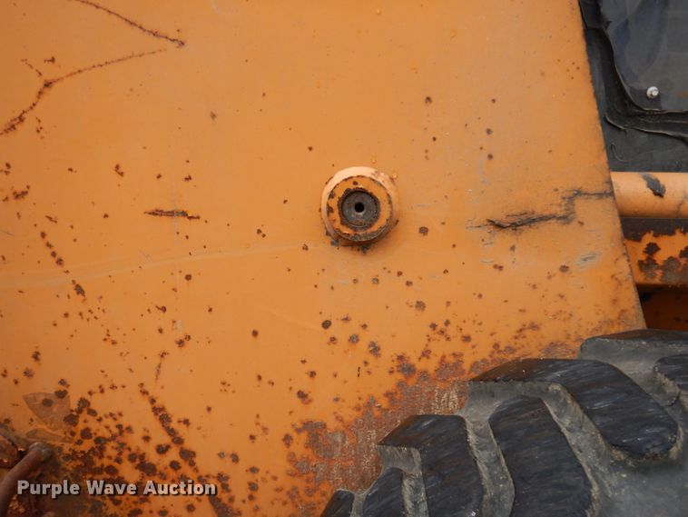 image for item DJ8124 Case 90XT  skid steer loader