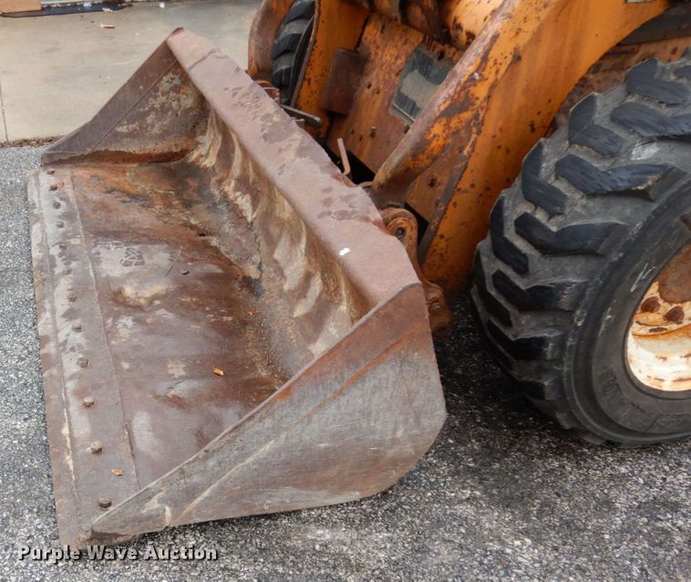 image for item DJ8124 Case 90XT  skid steer loader