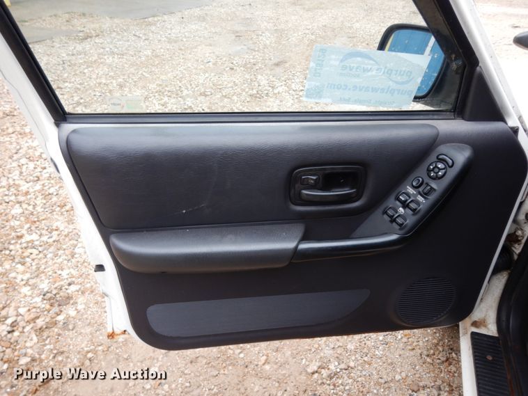 image for item DJ8129 1999 Jeep Cherokee  SUV