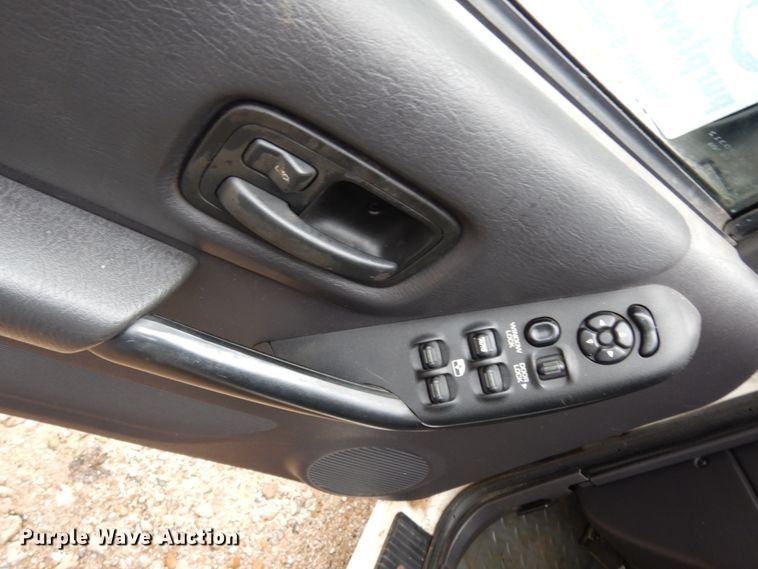 image for item DJ8129 1999 Jeep Cherokee  SUV