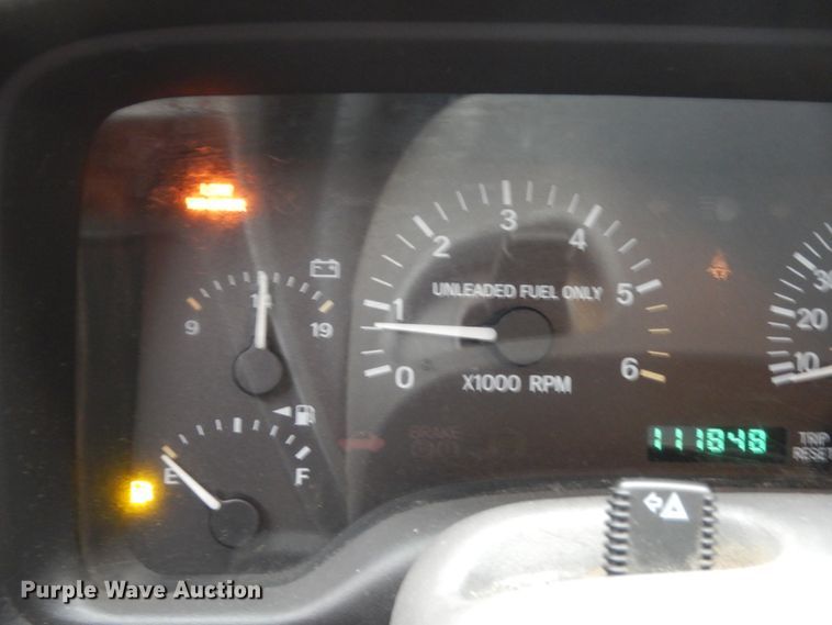 image for item DJ8129 1999 Jeep Cherokee  SUV