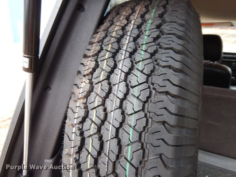 image for item DJ8129 1999 Jeep Cherokee  SUV