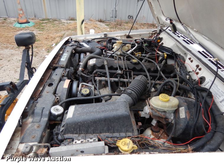 image for item DJ8129 1999 Jeep Cherokee  SUV