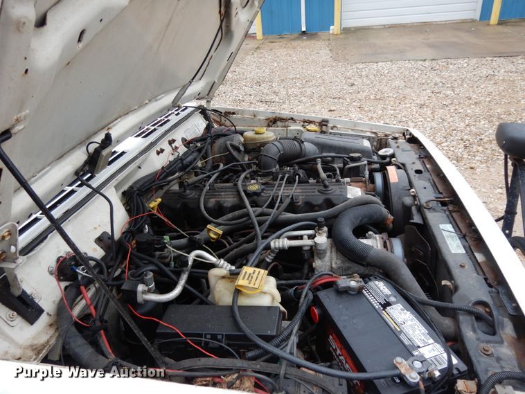 image for item DJ8129 1999 Jeep Cherokee  SUV