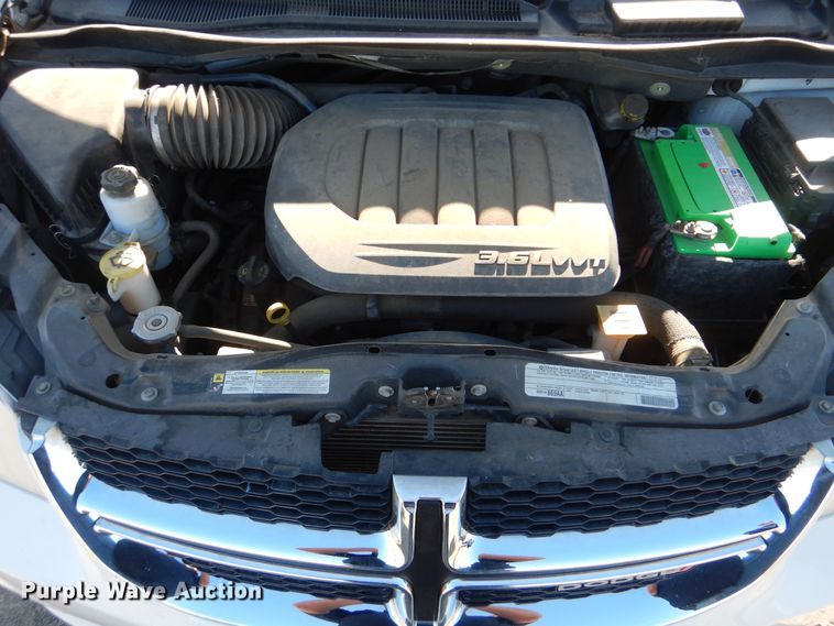 image for item DJ8532 2012 Dodge Grand Caravan  van