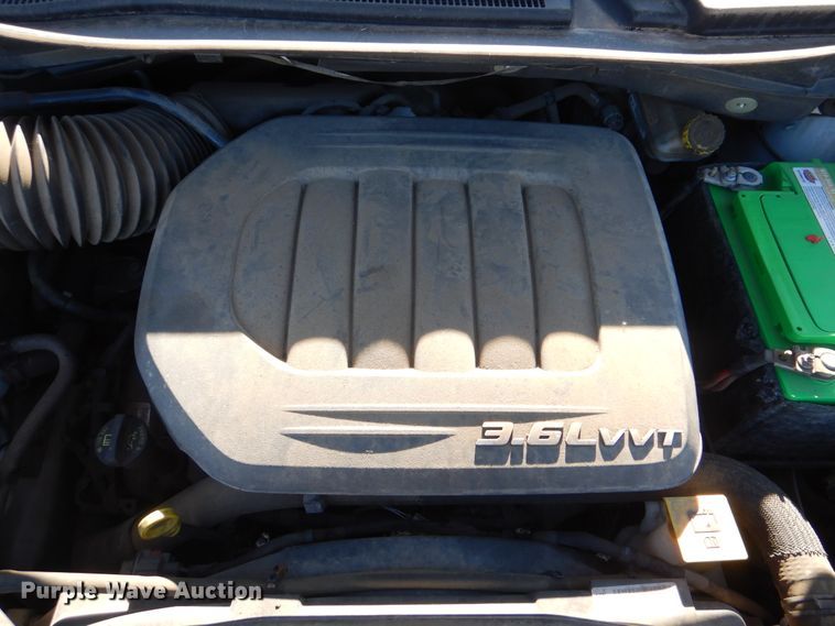 image for item DJ8532 2012 Dodge Grand Caravan  van