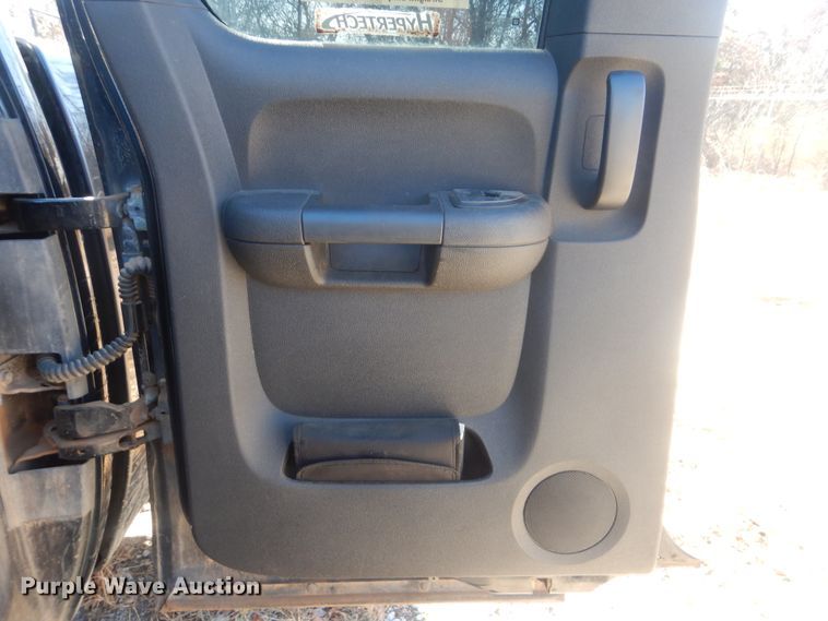 image for item DJ8549 2009 Chevrolet Silverado 1500  Ext. Cab pickup truck