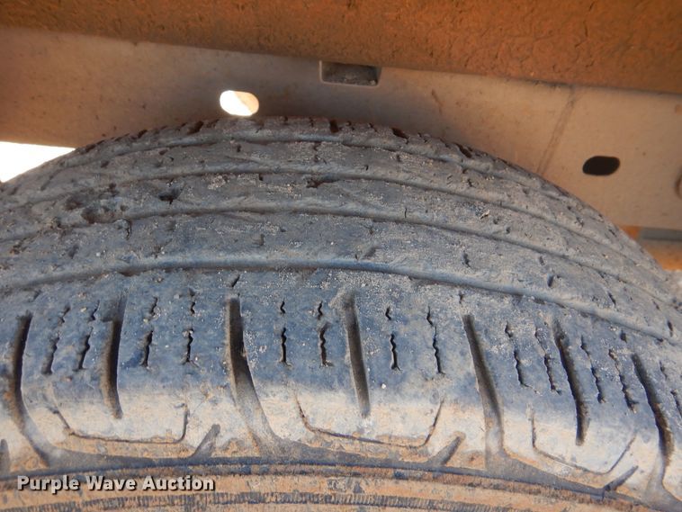 image for item DJ8563 2004 Chevrolet Silverado 1500  Ext. Cab pickup truck